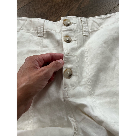 Loft NWOT linen blend high waisted shorts size 6 - Picture 10 of 10